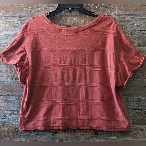 Rebellious One Coral W/Bull Capped Rolled Sleeves Top - Picture 10 of 12